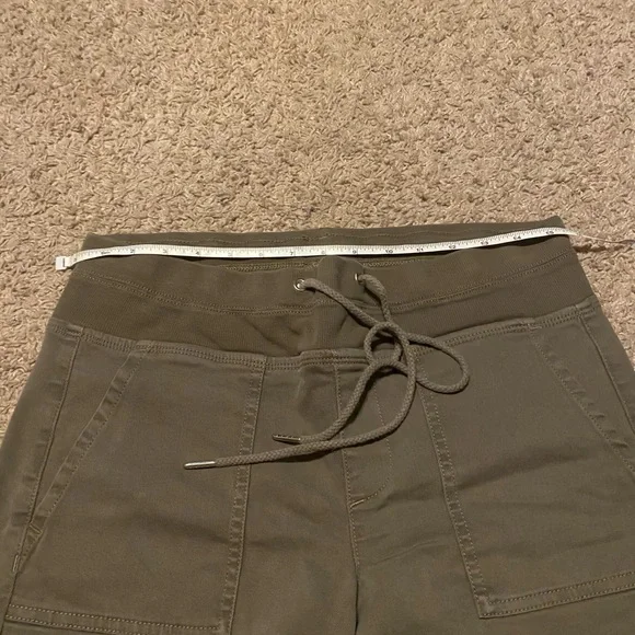 NYDJ cropped pants - Picture 3 of 10